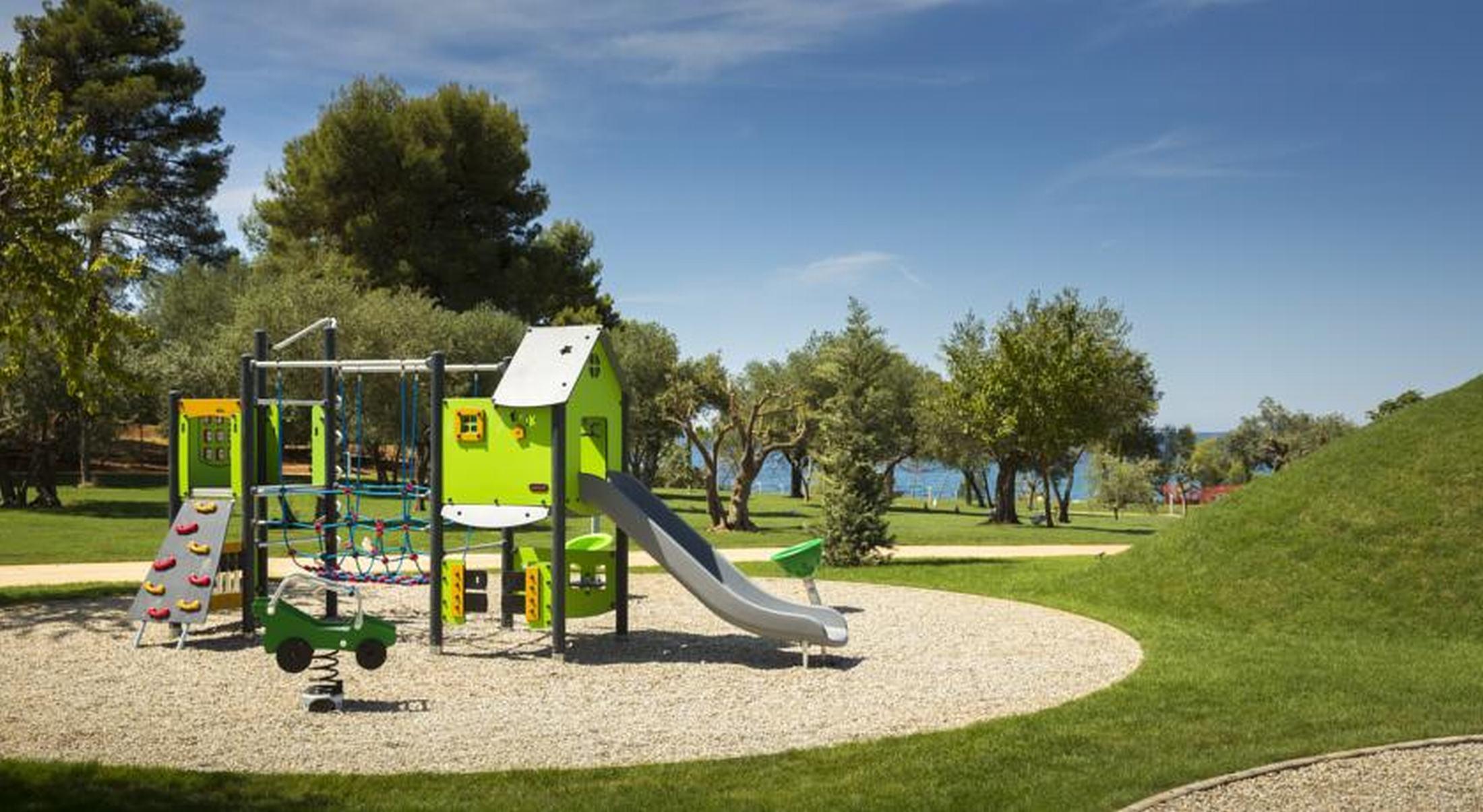 Maistra Select Family Hotel Amarin Rovinj Exterior foto