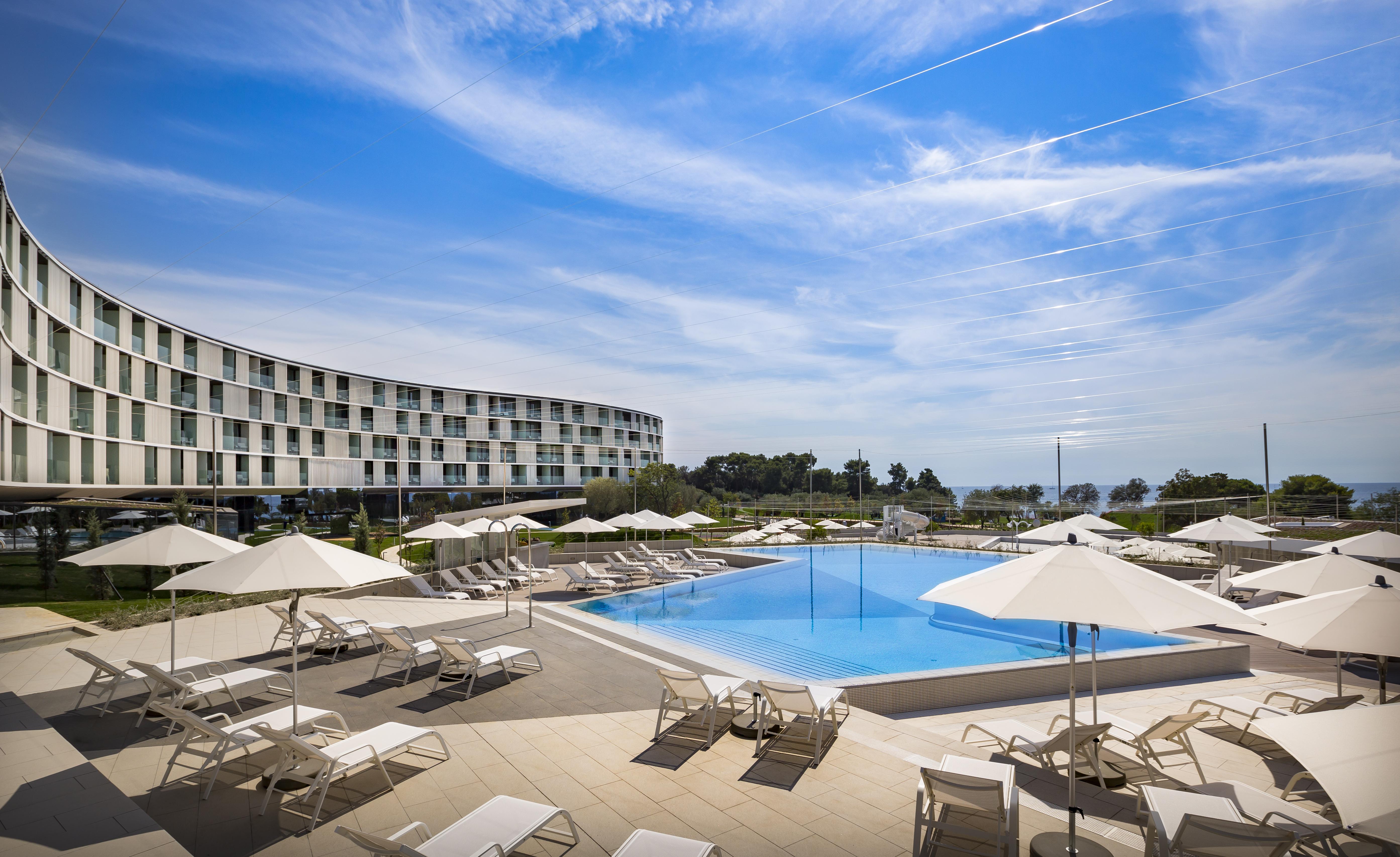 Maistra Select Family Hotel Amarin Rovinj Exterior foto